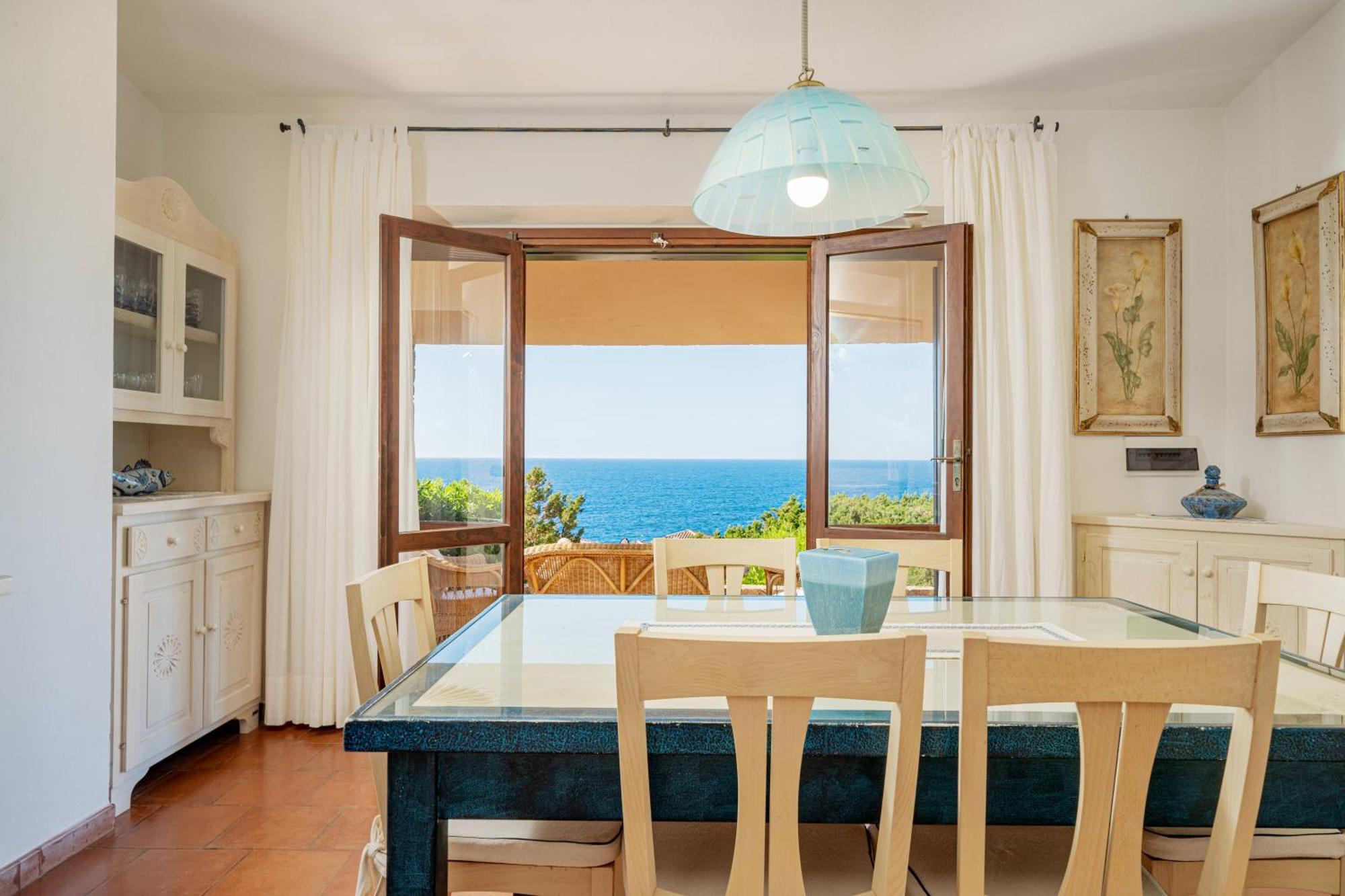 Costa Paradiso Resort 3*
